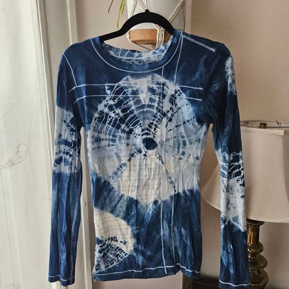 5 held- Rare VITASEA Lululemon Promenade long sleeve T shirts hip length - Picture 9 of 13